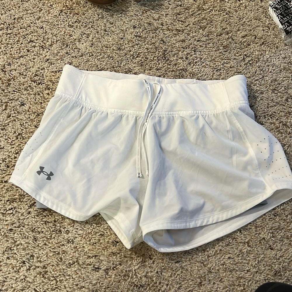 UA running shoes - never worn